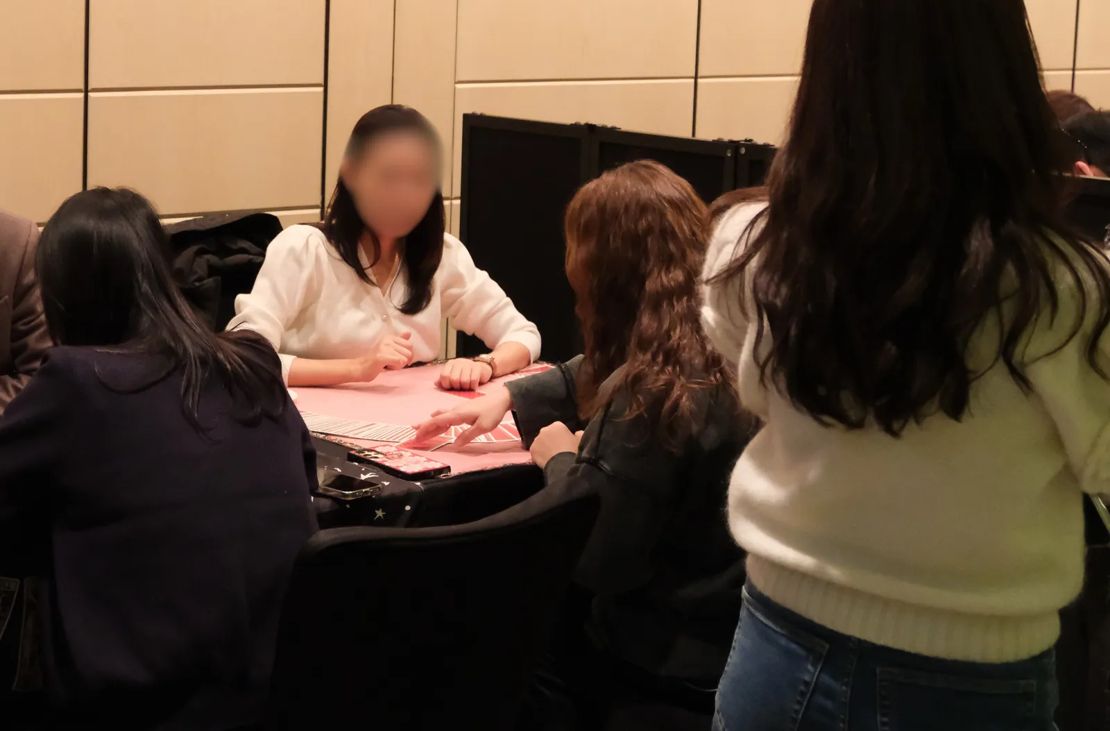 기업행사·대학축제 타로 상담 부스 현장 갤러리 이미지 24